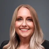 Amanda Robinson - Senior Client Service Associate at Wealth Enhancement